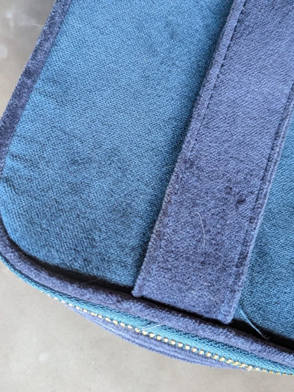 Sézane Travel Train Case / Makeup Bag - Velvet Blue